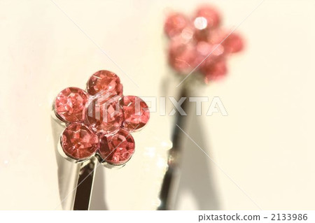 Girls pink hairpin Girls pink hairpin 2133986