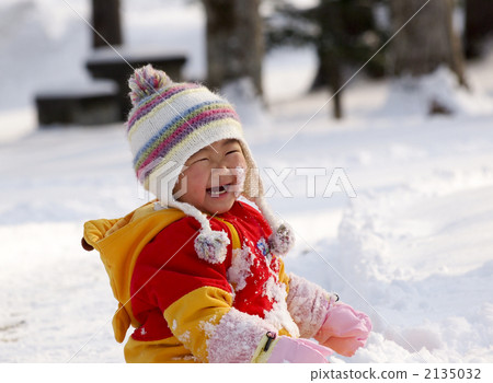Children playing in the snow (sideways) 2135032