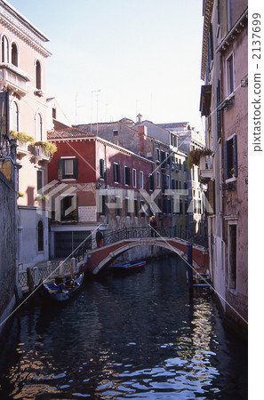 Venetian streets Venetian streets 2137699