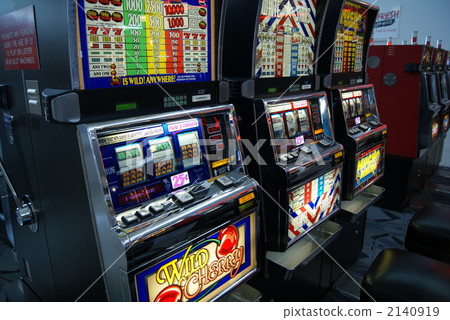 Slot machine 2140919