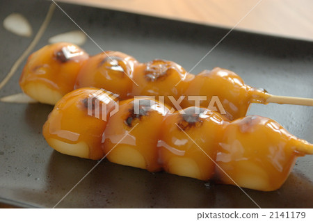 Mitarashi dango 2141179