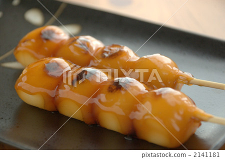 Mitarashi dango 2141181
