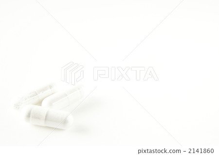 White capsule drug 2141860
