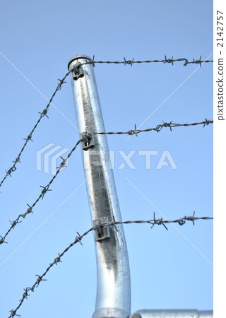 Barbed wire Barbed wire 2142757