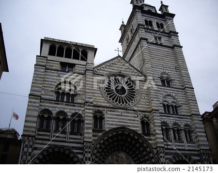 走在意大利城(熱那亞聖洛倫佐教堂) 走在意大利城(熱那亞聖洛倫佐教堂) 2145173