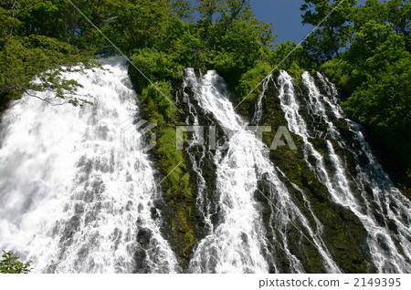 Oshinkoshin waterfall 2149395