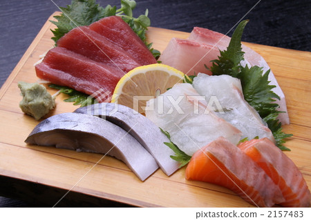 Sashimi made fish dishes Sashimi made fish dishes 2157483