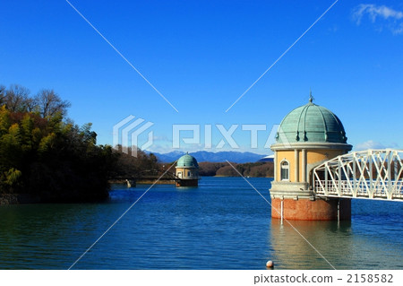 Take water tower from the first levee of Lake Tama Take water tower from the first levee of Lake Tama 2158582