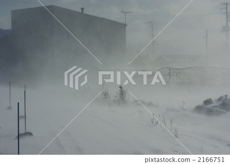 Winter storm blizzard 2166751