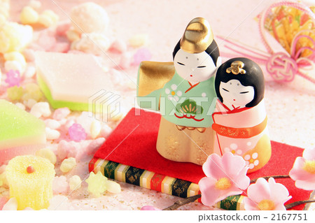 Hina Dolls and Rhinos 03 2167751