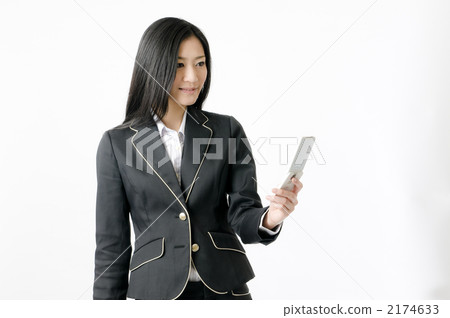 Female Employee to Email Female Employee to Email 2174633