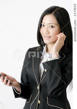 Smartphone music female employee 2174635