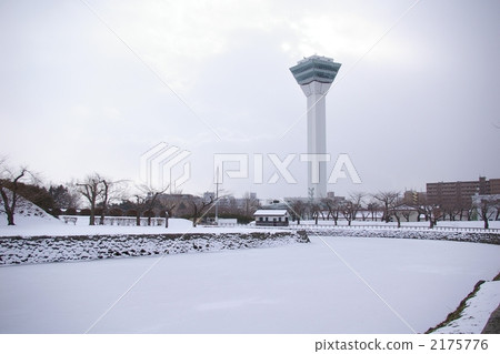 函館五棱郭公園和塔冬季場景 2175776