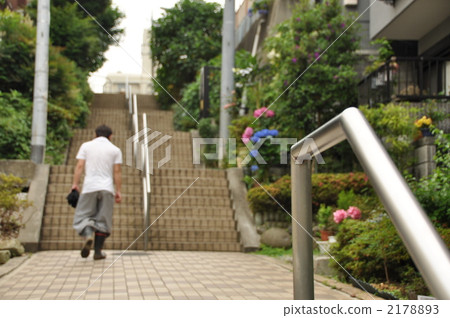 stair, staircase, stairway 2178893
