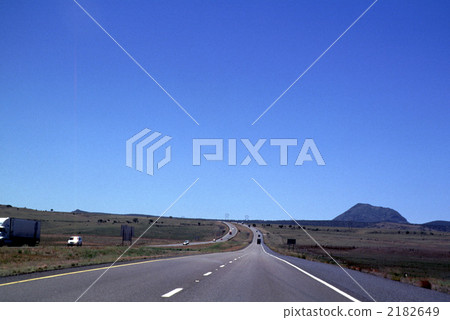 81104 I-40 Arizona USA 2182649