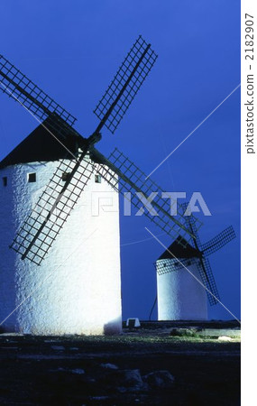 Windmill of Spain Lamancha 2182907