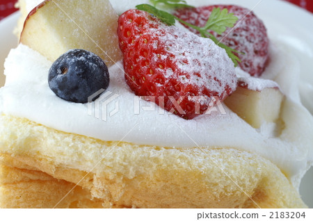 草莓蛋糕 2183204