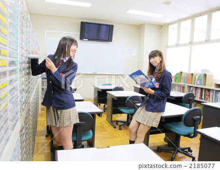 Course selection 2185077