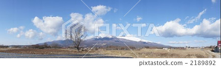 Mt. Asama in winter (panorama) Mt. Asama in winter (panorama) 2189892