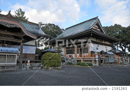 [Shikoku Eighty-eight Places] No.47 Yasaka-dera Precinct Main Hall and Daishido Matsuyama City, Ehime Prefecture 2191263