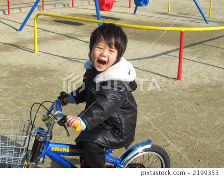 孩子 小孩 小朋友 2199353