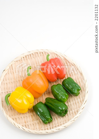 Three color paprika and bell peppers 2201132
