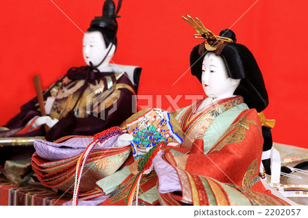 A doll A doll 2202057