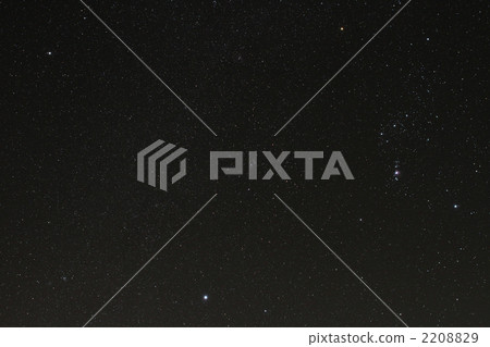 Large triangle in winter 2208829