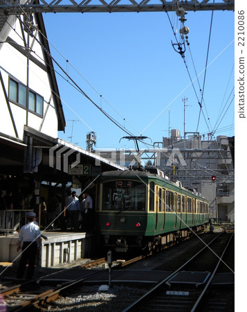 Enoshima electric train image (3) 2210086