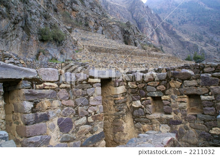 Orient Thambo / Peru 2211032