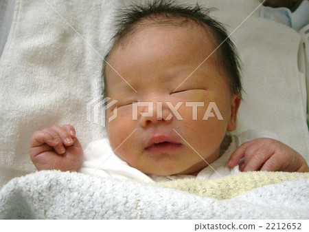 剛出生的嬰兒 2212652