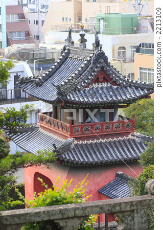 Ryugu gates of Sofuku-ji Ryugu gates of Sofuku-ji 2213109