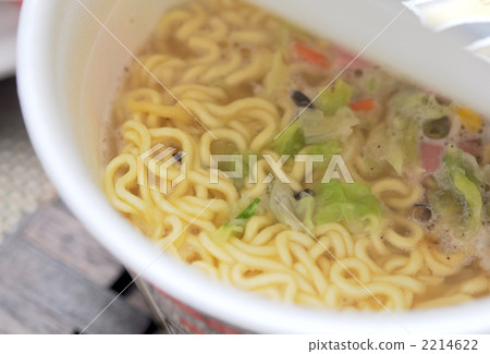 熱氣騰騰的杯麵 熱氣騰騰的杯麵 2214622