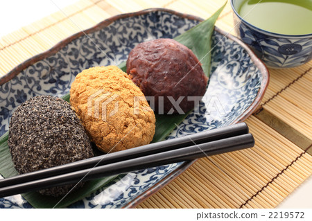 三種Ohagi和綠茶 2219572
