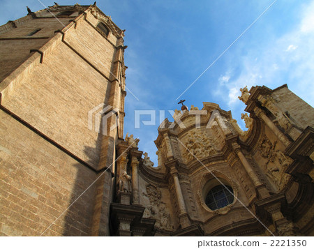 Cathedral of Valencia 2221350