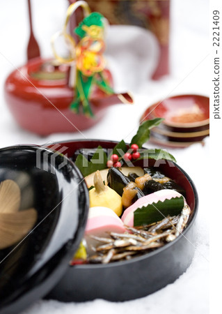 年夜飯 小魚乾 慶賀新年的清酒 2221409