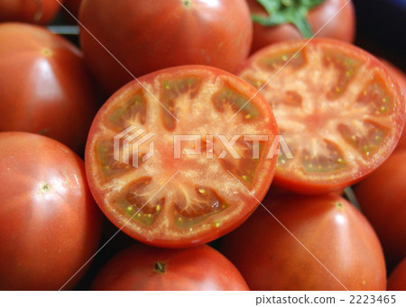 Fruit tomato cut image Fruit tomato cut image 2223465