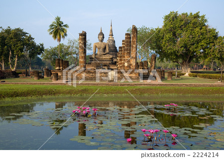 Sukhothai's Wat Mahathat 2224214