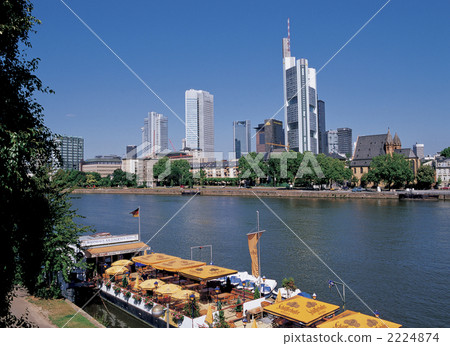 Modern building of Frankfurt Modern building of Frankfurt 2224874