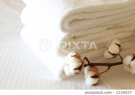 Towel and cotton 02 Towel and cotton 02 2226037
