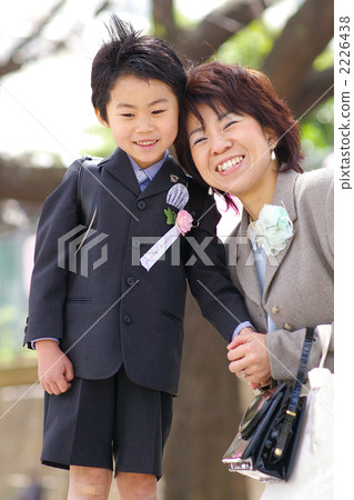Entrance ceremony mothers Entrance ceremony mothers 2226438