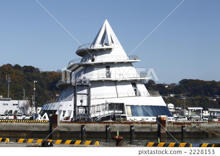 Triangular Harbor Ferry Terminal Triangular Harbor Ferry Terminal 2228153