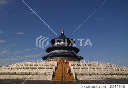 The Hall of Prayer at the Temple of Heaven Park (Beijing, China) 2239640