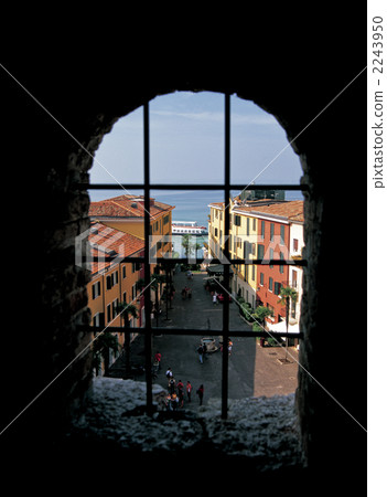 Town of Sirmione Town of Sirmione 2243950