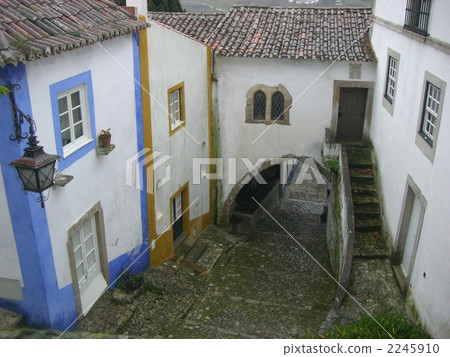 Townscape of Obidos, Portugal 2245910