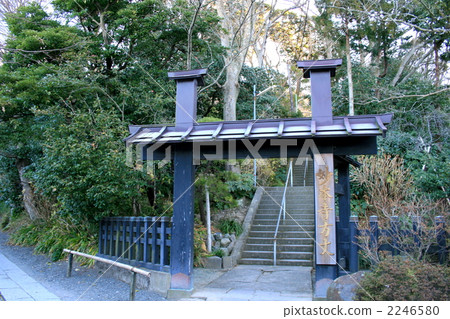 參觀Nichiren Sen最古老的寺廟Myoji寺廟 參觀Nichiren Sen最古老的寺廟Myoji寺廟 2246580