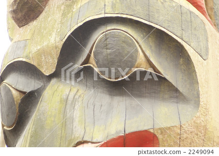 totem pole  2249094