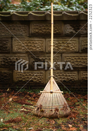 Rake Rake "Kuma" 2252323