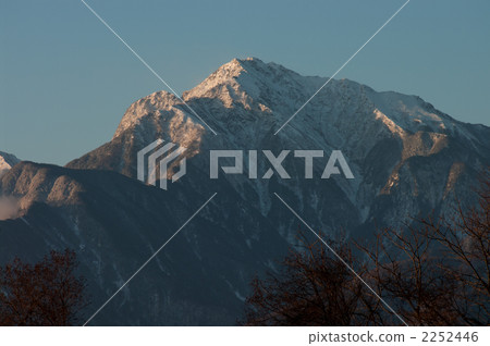 甲斐駒山 雪山 山稜 2252446