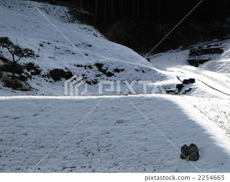 石地藏和雪米梯田 2254665